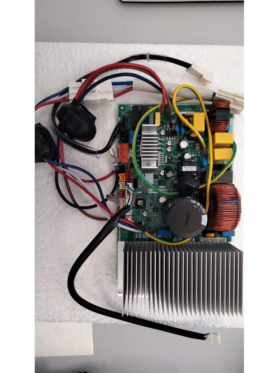 Placa control exterior k2423864 original / Domingo Cabrera