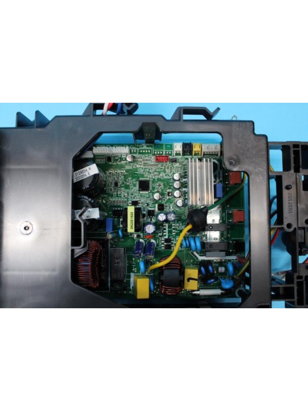 Placa control principal exterior K2222532 | Domingo Cabrera